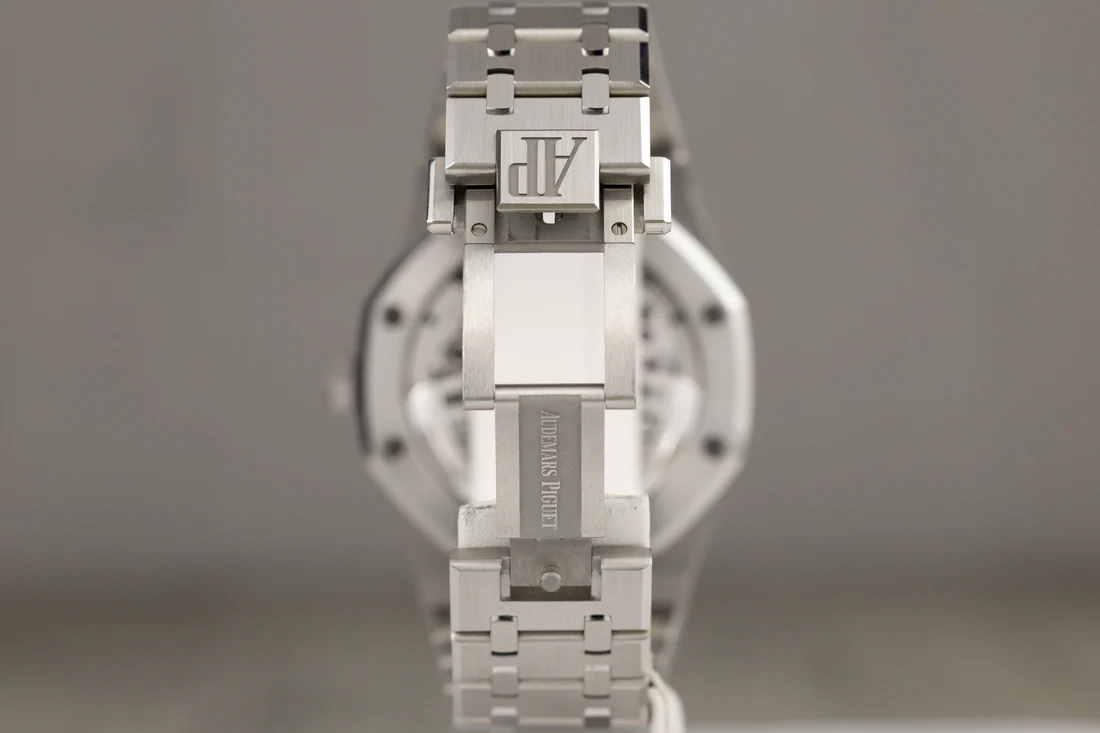 AP26530TIRoyalOakSelfwindingFlyingTourbillonTitaniumGreyDial-2