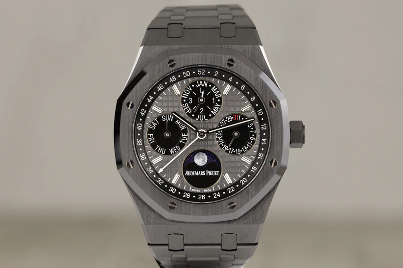 AP26579CERoyalOakPerpetualCalendarMoonphaseBlackCeramicBlackDial2017-1