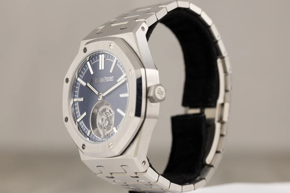 AP26730TIRoyalOakSelfwindingFlyingTourbillon50thAnniversary41mmTitaniumBlueDial2022-3