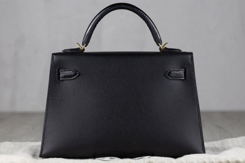 HermesK20MiniKellyII20SellierTouchBaginBlackEpsomandShinyAlligatorLeatherwithGoldHardware-2