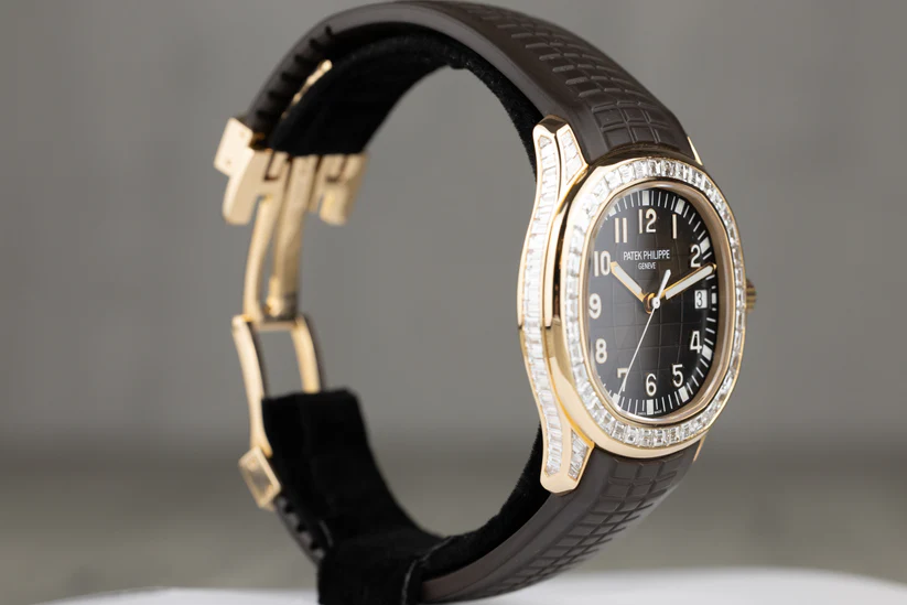 PatekPhilippe5167_300RAquanautDiamond40mmBrownDial2018-4