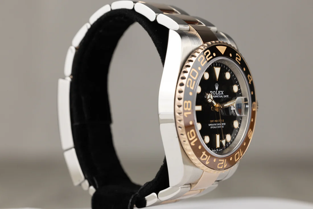 Rolex126715CHNRGMT-MasterII_Rootbeer_StainlessSteel_RoseGoldBlackDial2019-4
